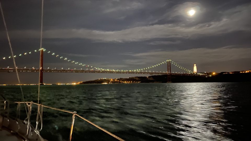 Lisbon: Exclusive Night Tour - Frequently Asked Questions