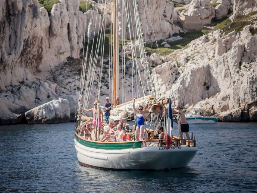 Marseille: Calanques Sailing Day With Lunch - Frequently Asked Questions