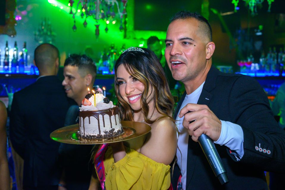 Miami: Salsa & Bachata Lessons, Mojito, 3 Appetizers, & Club - Frequently Asked Questions