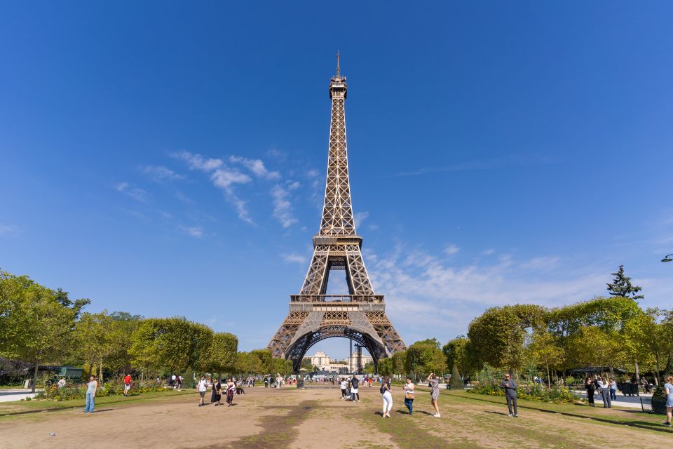 Paris: Eiffel Tower Guided Tour by Elevator - Recap