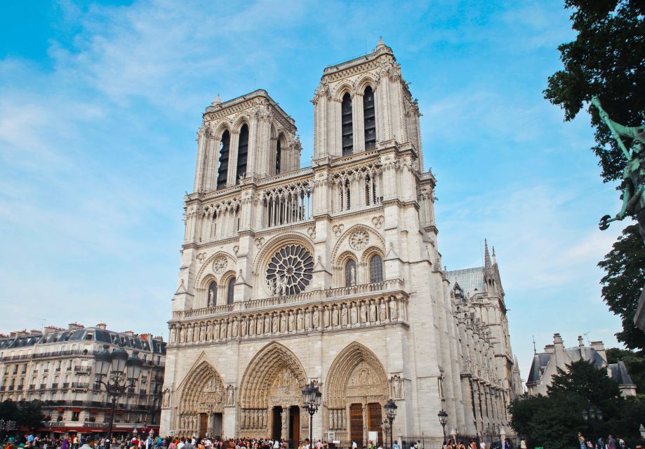 Paris: Notre Dame & Ile De La Cité Tour With Sainte Chapelle - Frequently Asked Questions