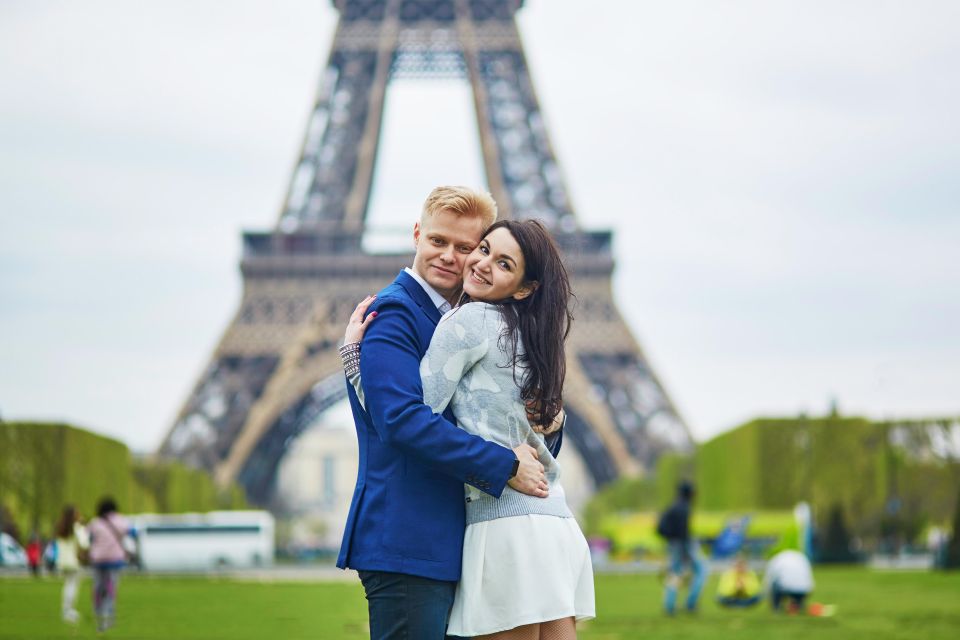 Paris: Romantic Photoshoot for Couples - Frequently Asked Questions