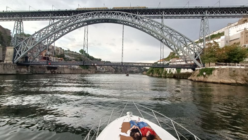 Porto:Douro River 6 Bridges Tour Amazing Yatch With Cocktail - Frequently Asked Questions