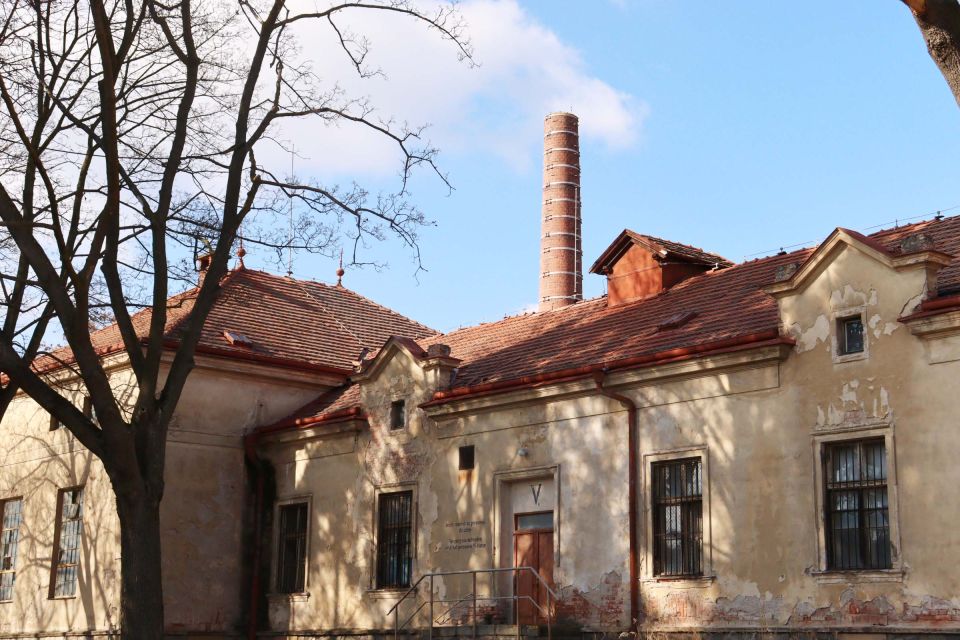 Prague: Psychiatric Hospital and Abandoned Cemetery Tour - Frequently Asked Questions