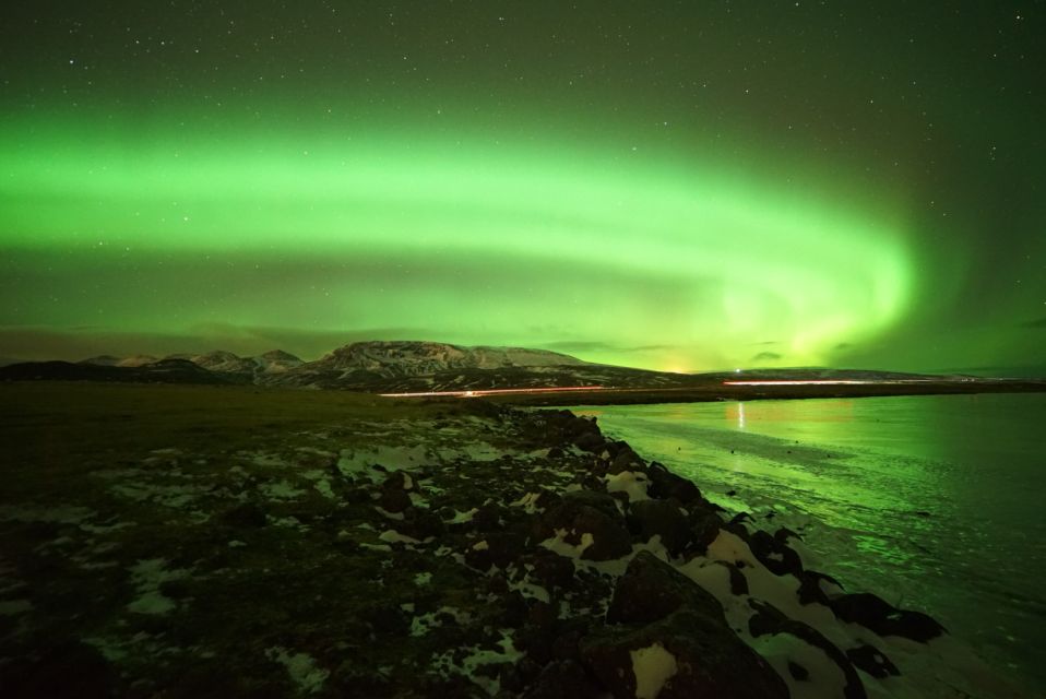 Reykjavik: Northern Lights Minibus Tour With Hot Chocolate - Frequently Asked Questions