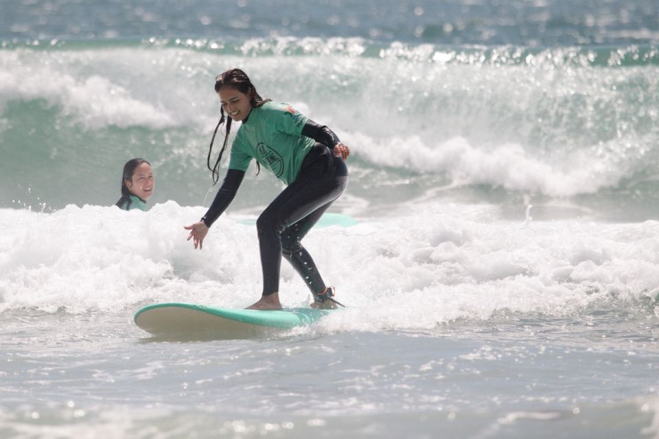 Surf Lessons - Lisbon - Instructor Qualifications and Languages