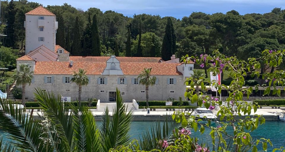 Trogir: White Lagoon, Maslinica & Blue Lagoon Speedboat Tour - Frequently Asked Questions