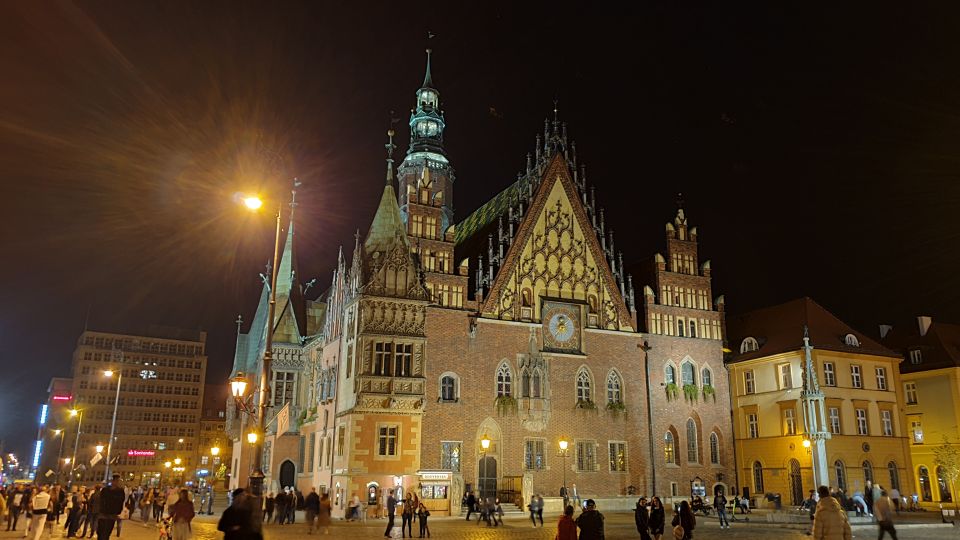 Wrocław: Old City Night Walk and Gondola Ride - Frequently Asked Questions