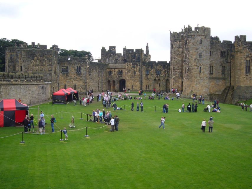 Alnwick: Self-Guided Walking Tour With Audio Guide - Key Points