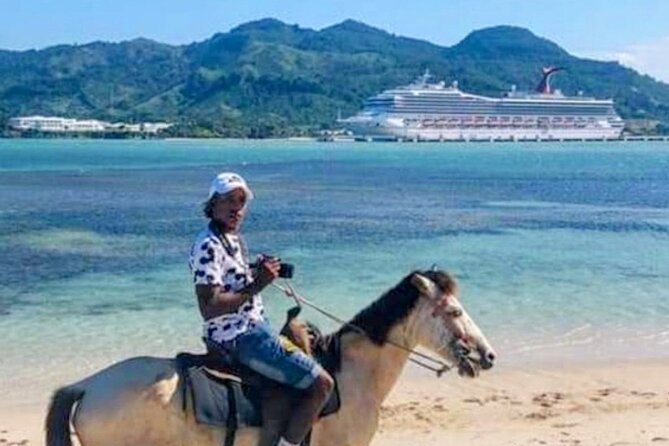 AMBER COVE-TAINO BAY Horses Beach Ride & City Sightseeing - Pickup and Meeting Points