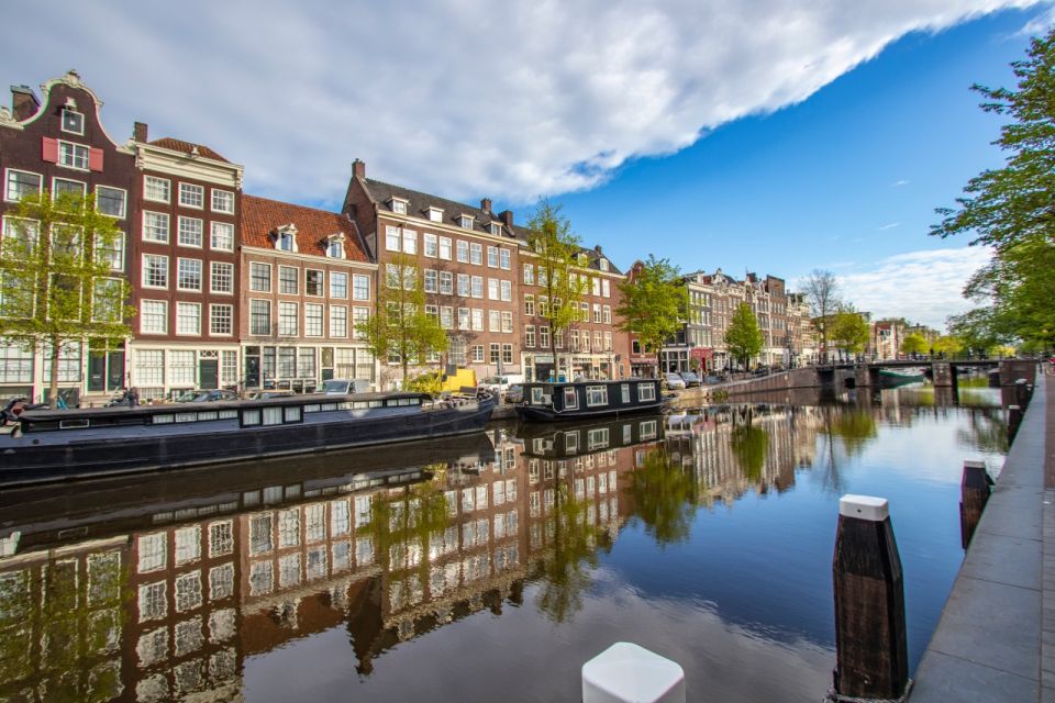 Amsterdam: Insta-Perfect Walk With a Local - Key Points