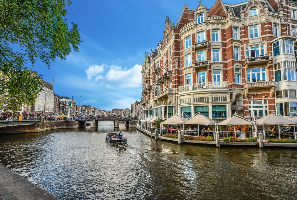 Amsterdam: Self-Guided Tour With Over 100 Sights - Key Points