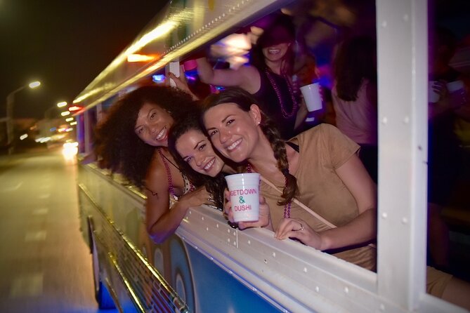 Aruba Dancing and Barhopping Night Party Bus - Key Points