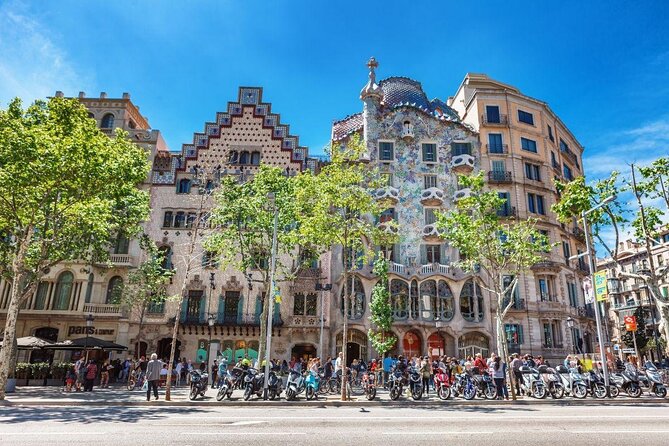 Barcelona Private Bike Tour - Key Points