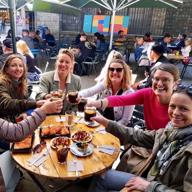 Barcelona: Private Guided Vermut Tour With Tapas and Drinks - Key Points