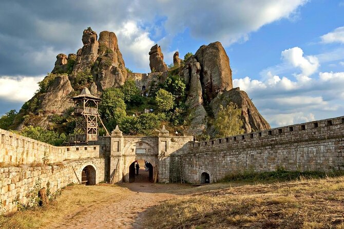 Belogradchik Rocks and Belogradchik Fortress - Key Points