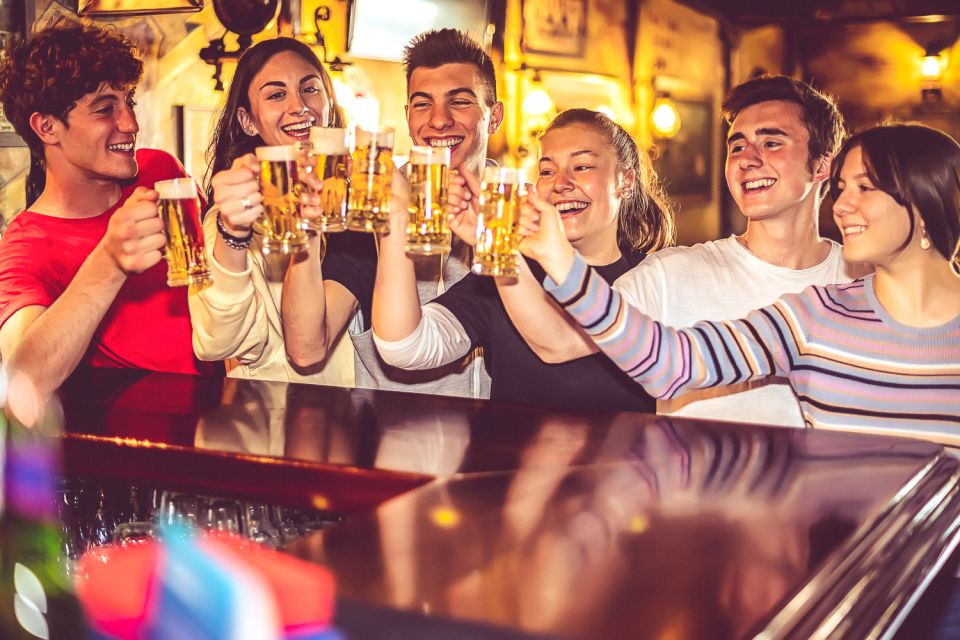 Berlin: Bachelor(Ette) Party With Pub Crawl - Key Points