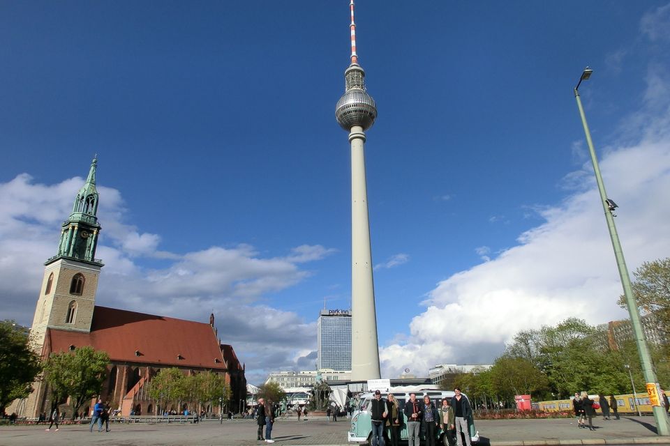 Berlin: Private Sightseeing Tour in Iconic Oldtimer VW Bus - Key Points