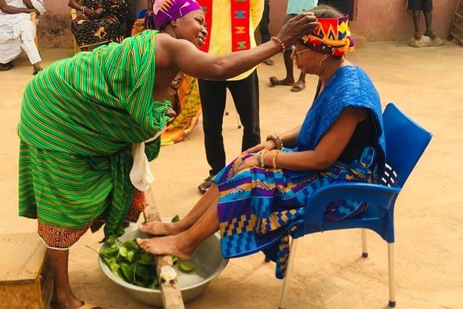 Bonwire Naming Ceremony and Kente Tourist Center - Key Points