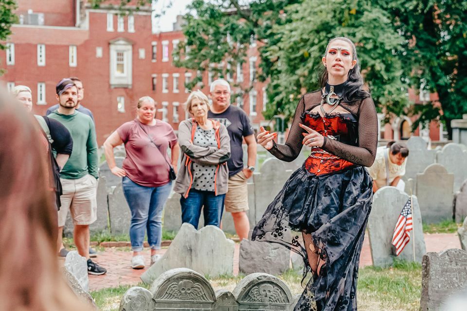 Boston: 1.5-Hour Ghosts and Gravestones Tour - Key Points