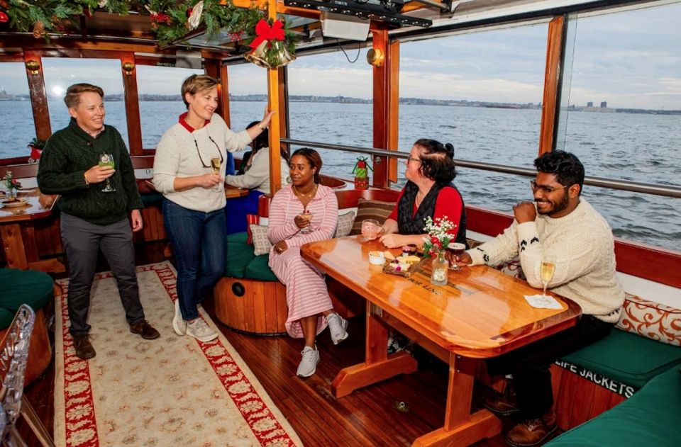 Boston: Harbor Sunset Yacht Cruise - Key Points