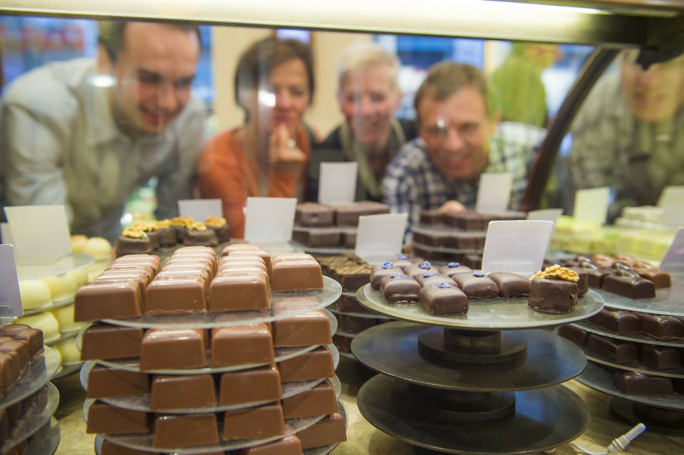 Brussels: Belgian Chocolate Tasting Tour - Key Points