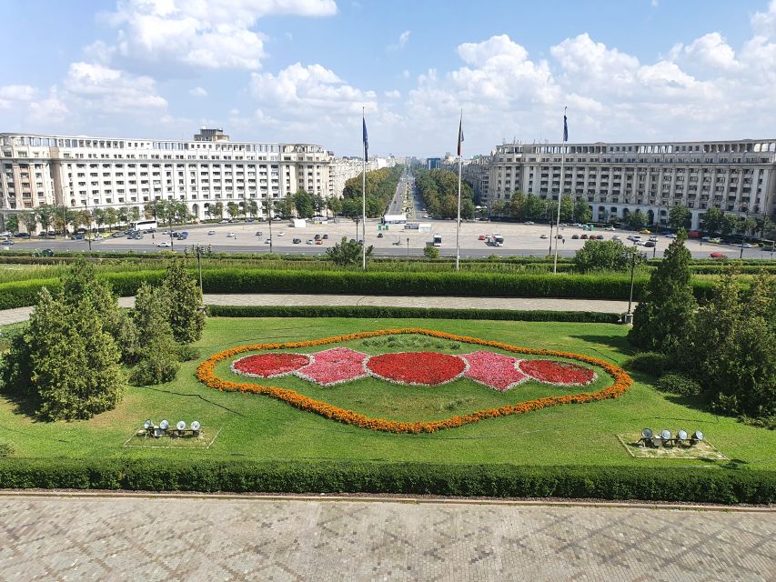 Bucharest City Tour 4h - Small Group Tour by Car - Key Points