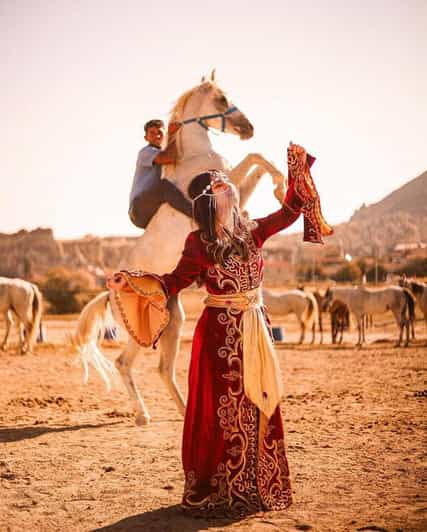 Cappadocia: Horseback Tour With Sunrise and Sunset Options - Key Points