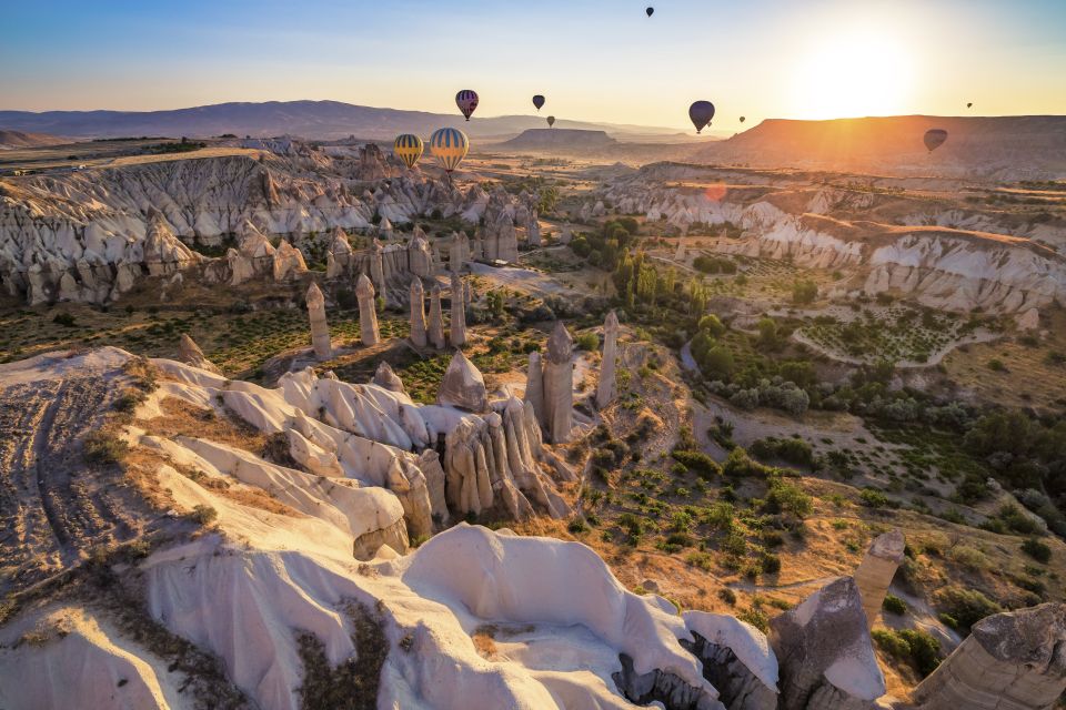 Cappadocia Red Tour With Small Group, Licenced Expert Guide - Key Points