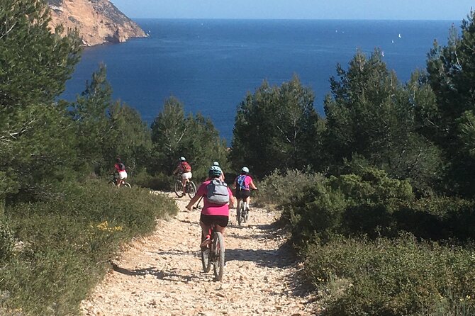 Cassis: Two Calanques Tour by Electric Mountain Bike - Key Points