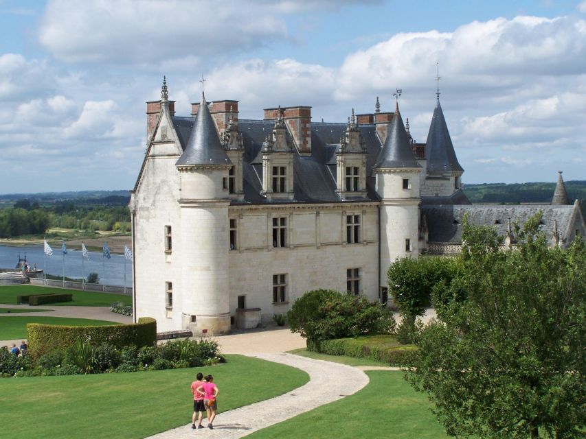 Chambord, Chenonceau and Amboise Private Tour From Paris - Key Points