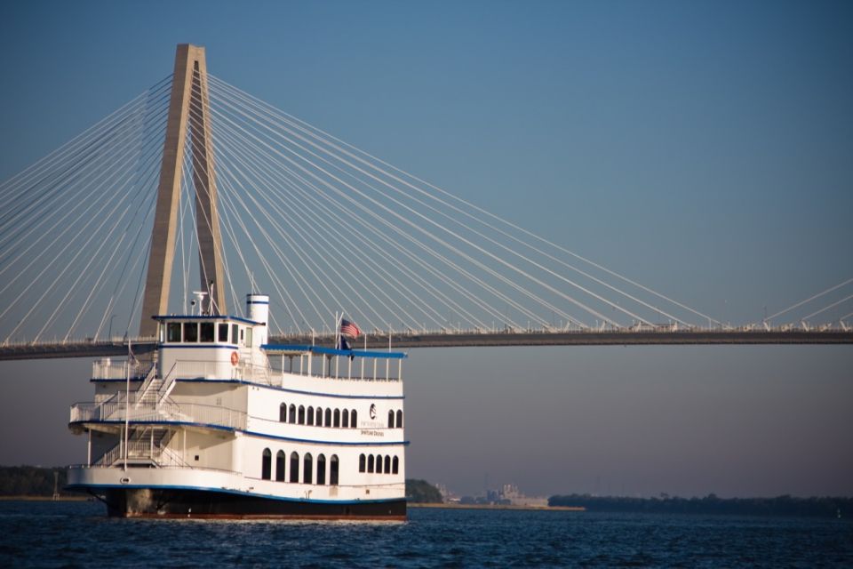 Charleston: Luxury Harbor Dinner Cruise - Key Points