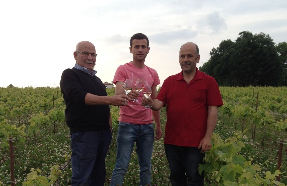 Château Du Bois-Huaut: Cellar Tour and Wine Tasting Class - Key Points