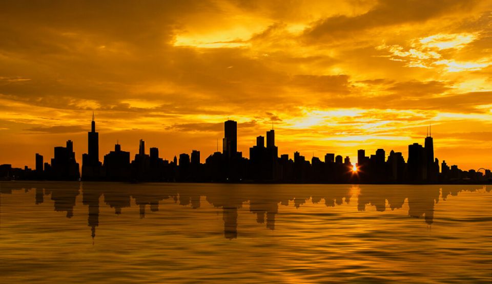 Chicago: 1.5-Hour Scenic Sunset Lake Cruise - Key Points