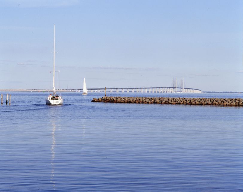 Copenhagen: Tour Across the Øresund Bridge to Lund and Malmö - Key Points