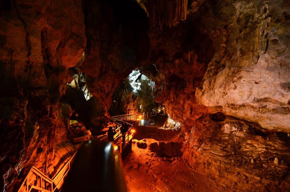 Corinth-Odontotos Railway-Lunch-Cave of Lakes: Private Tour - Key Points