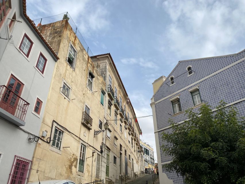 Crime and Punishment in Lisbon: Walking Tour - Key Points