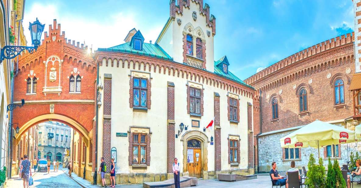 Czartoryski Palace Museum Tickets and Krakow Old Town Tour - Key Points