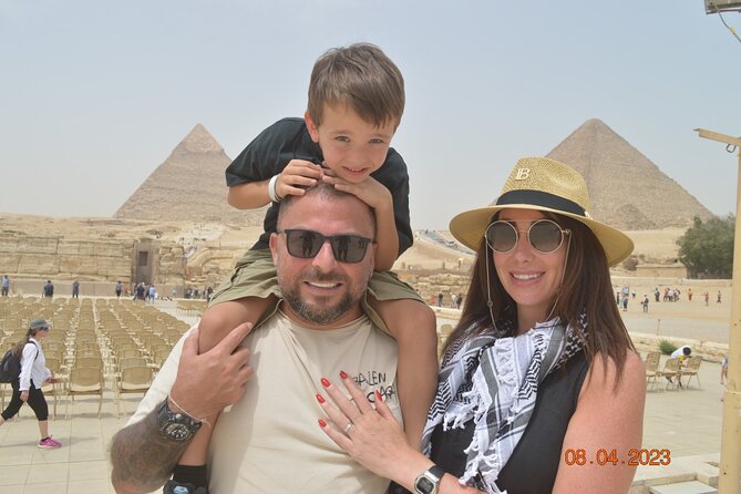 Day Tour Visit Pyramids, Sphinx, Saqqara and Memphis - Overview of the Day Tour