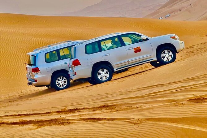 Desert Safari Dubai Red Dunes Safari With Live BBQ Buffet Dinner - Key Points