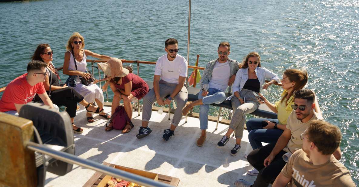 Douro River: Party Boat Tour - Key Points