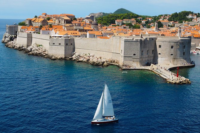 Dubrovnik Private Romantic Sunset Sailing - Key Points