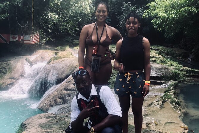 Dunn's River Falls and Blue Hole Secret Falls - Key Points