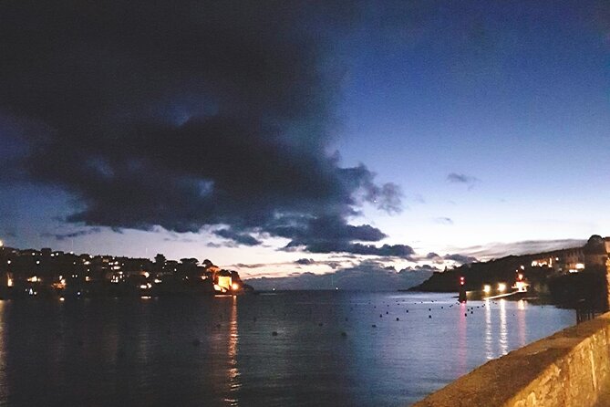 Dusk Walking Tour of Fowey - Key Points