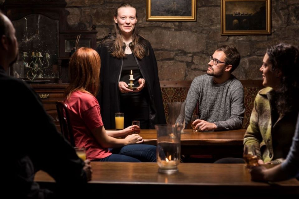 Edinburgh: Underground Vaults Evening Ghost Tour With Whisky - Key Points