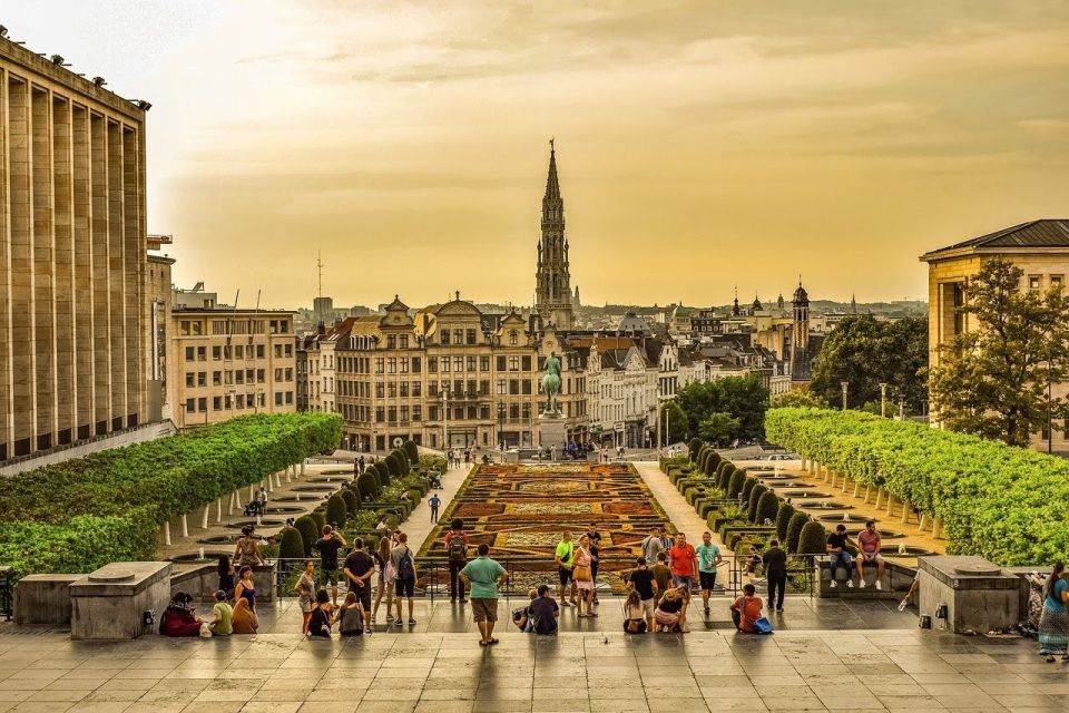 Explore Brussels With Family - Walking Tour - Key Points