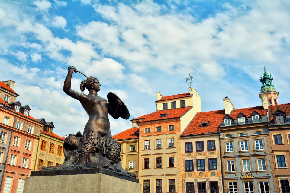 Family Tour of Warsaw Old Town With Fun Activities for Kids - Key Points