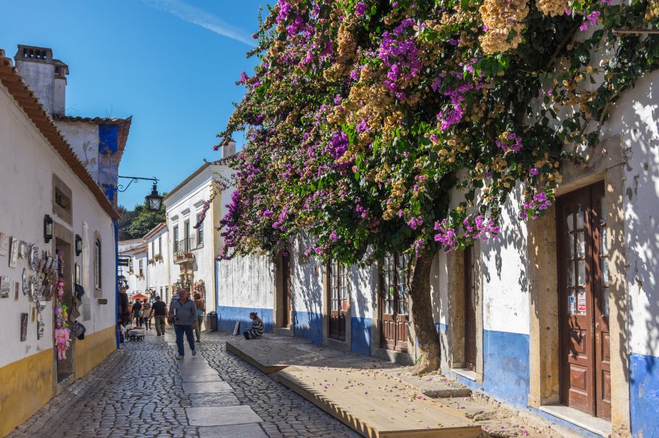 Fatima, Nazaré, and Óbidos: Small Group Tour From Lisbon - Key Points