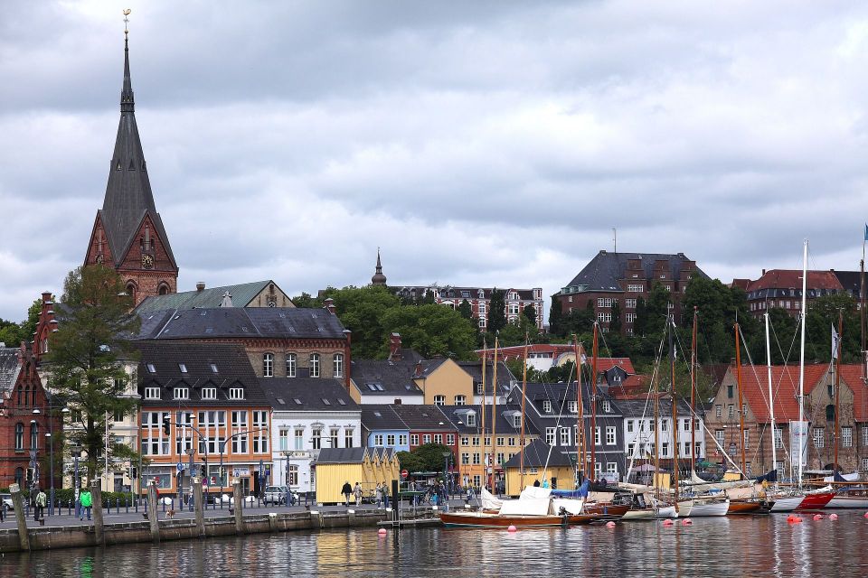 Flensburg: Private Guided Walking Tour - Key Points