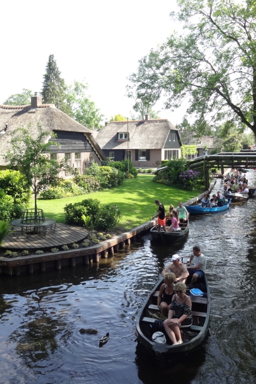 From Amsterdam: Giethoorn Day Trip With Small Electric Boat - Key Points